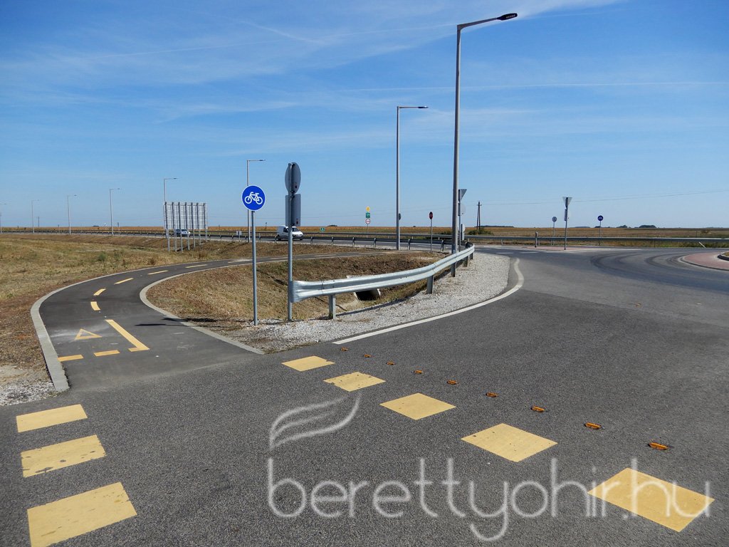 Berettyóújfalu-Tépe kerékpárút alapkőletétele 21